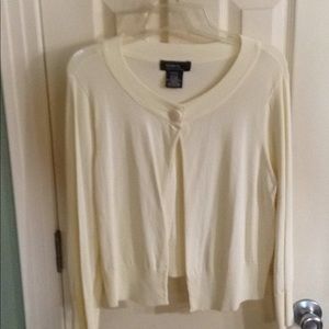 Vanilla light weight sweater.